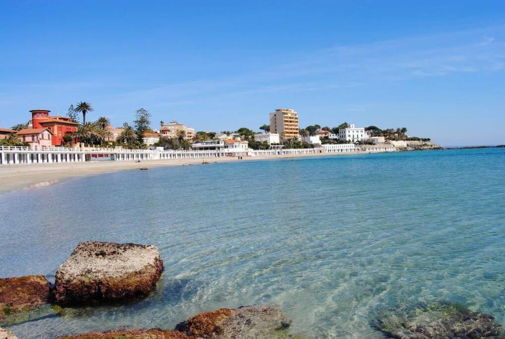 Suite La Marinella Localita Caccia Riserva Santa Marinella Eksteriør billede